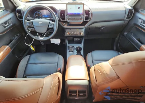 2022 Ford Bronco Sport Outer Banks z USA, uszkodzony, nr VIN 3FMCR9C65NRE28575